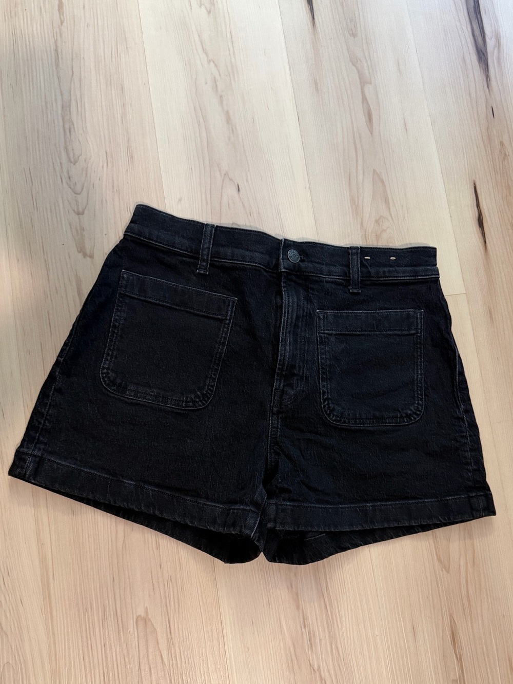Madewell Black High-Rise Denim Patch-Pocket Shorts